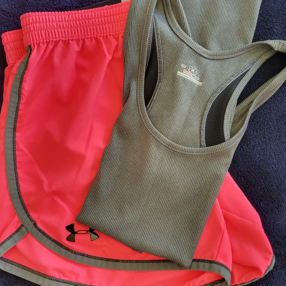 Two piece Under Armour Outfit